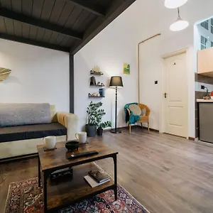 Olive Eden Apartman