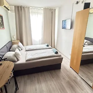 Hermina Westend Apartman